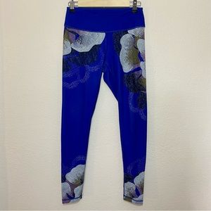 Zella blue floral workout pants